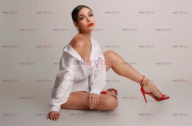 FOTOS DE CONOCIDA EN TODO MÉXICO POR MI GRAN SERVICIO. TETAS ENORMES Y CUERPO SKINNY
