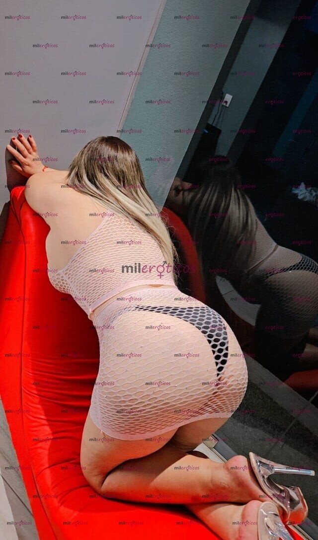 FOTOS DE ENCANTADORA MILF EN EL CENTRO DE MONTERREY