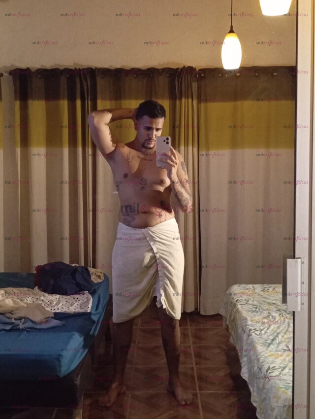 FOTOS DE SOLO COMPLACIENTE 100% CALIENTE Y LECHERO, BISEXUAL