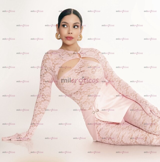 FOTOS DE SIN COMPETENCIA GRETA QUIJANO SOLO PARA HOMBRES QUE SABEN DE LO BUENO.