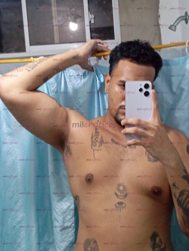 FOTOS DE SOLO COMPLACIENTE 100% CALIENTE Y LECHERO, BISEXUAL