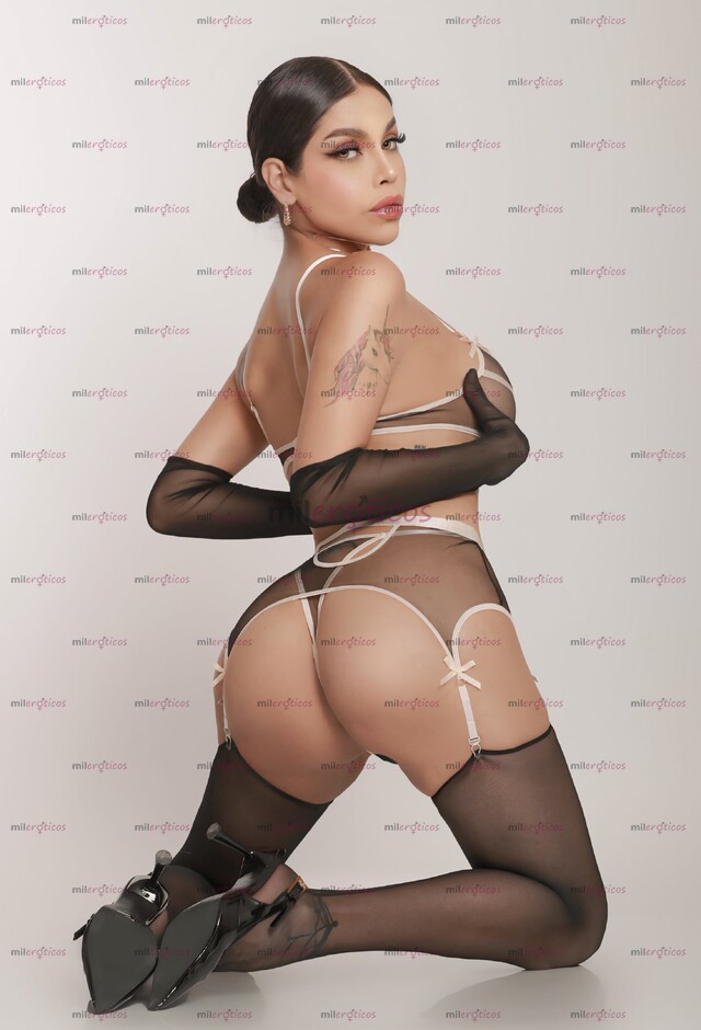 FOTOS DE CONOCIDA EN TODO MÉXICO POR MI GRAN SERVICIO. TETAS ENORMES Y CUERPO SKINNY