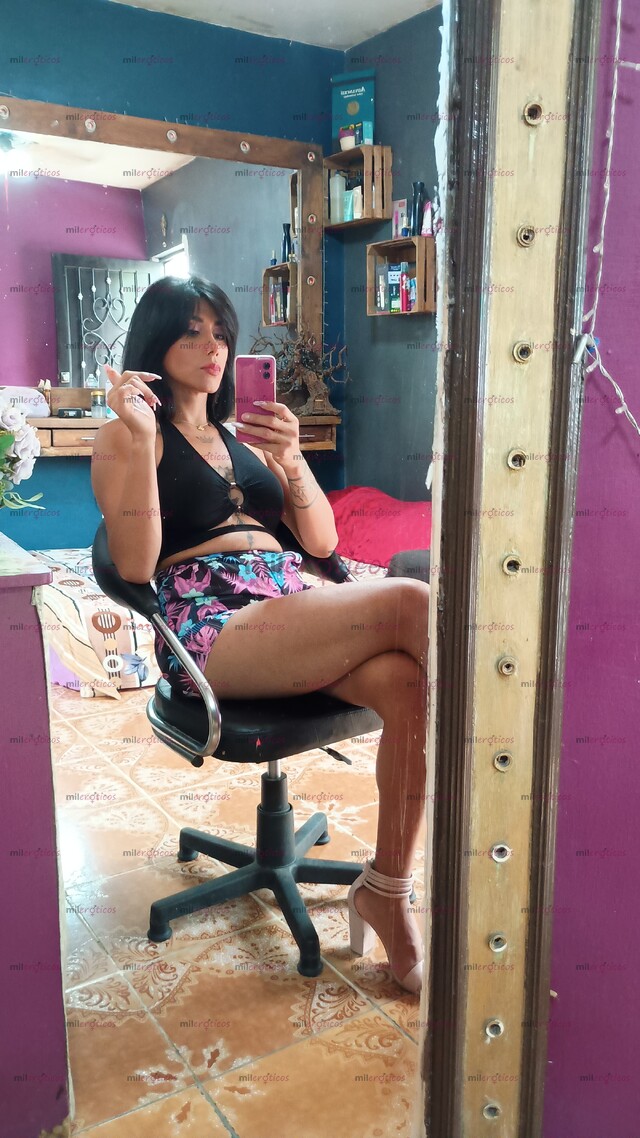 FOTOS DE LAYLA AL NATURAL SOY TOTALMENTE CANDENTE