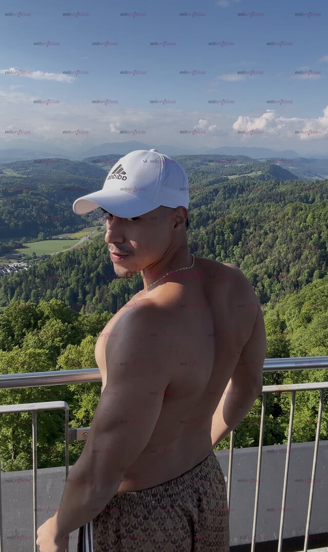 FOTOS DE BUEN VERGON Y CULON, MACHO JOVEN NUEVO AQUI