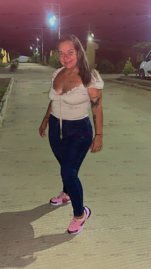 FOTOS DE HOLA MIS AMORES SOY GATA VENGO A TU PUEBLO PARA COMPLACERTE