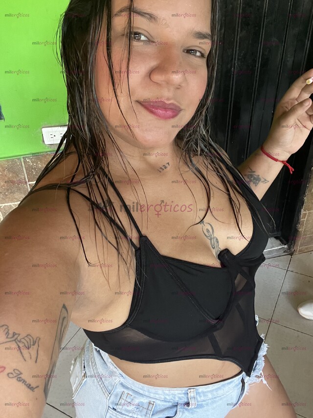 FOTOS DE HOLA MIS AMORES SOY GATA VENGO A TU PUEBLO PARA COMPLACERTE