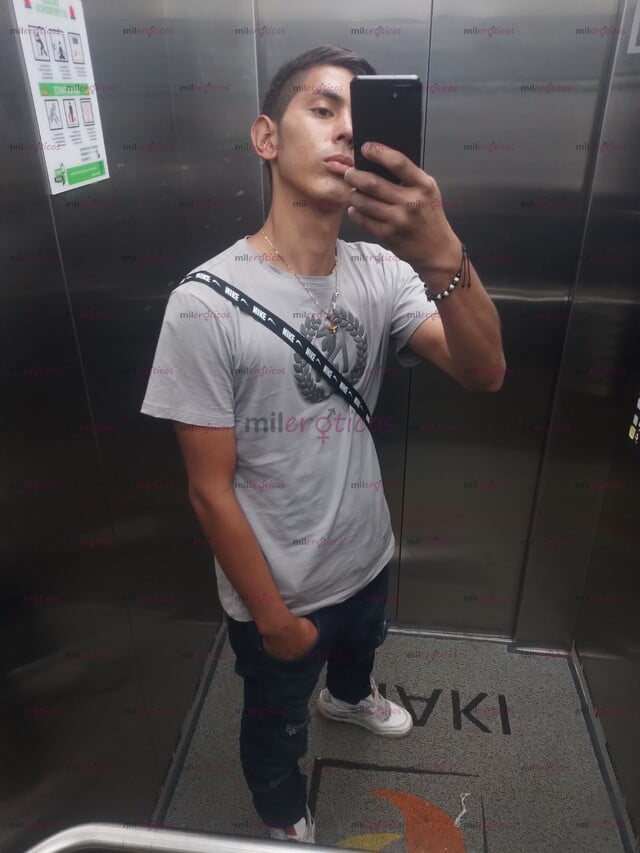 FOTOS DE MACHO VERGON GRUESA FETICHISTA MORBOSO Y ARRECHO