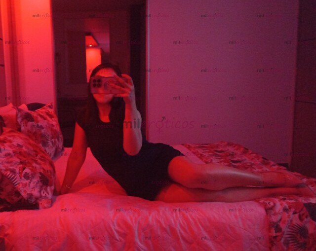 FOTOS DE SOY MARÍA VICTORIA, UNA MUJER MADURA, DULCE Y NATURAL.