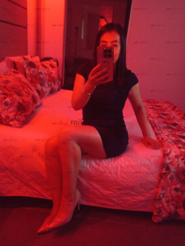 FOTOS DE SOY MARÍA VICTORIA, UNA MUJER MADURA, DULCE Y NATURAL.