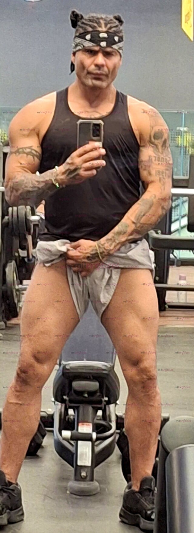 FOTOS DE MUY GUAPO VERGOTA Y CUERPAZO MACHO NORTEÑO