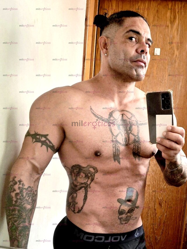 FOTOS DE MUY GUAPO VERGOTA Y CUERPAZO MACHO NORTEÑO