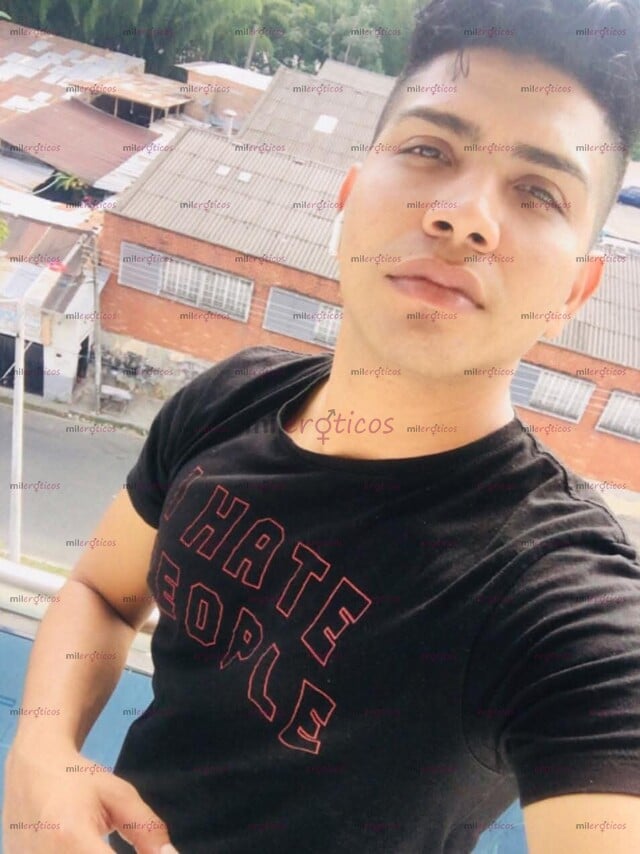 FOTOS DE PROMO 100 MIL PESOS DISPONIBLE MASAJE RELAJANTE CON ACEITE LOS 2 DESNUDOS