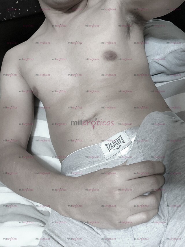 FOTOS DE JOVEN DISCRETO LISTO PARA COMPLACER A SEÑORITAS