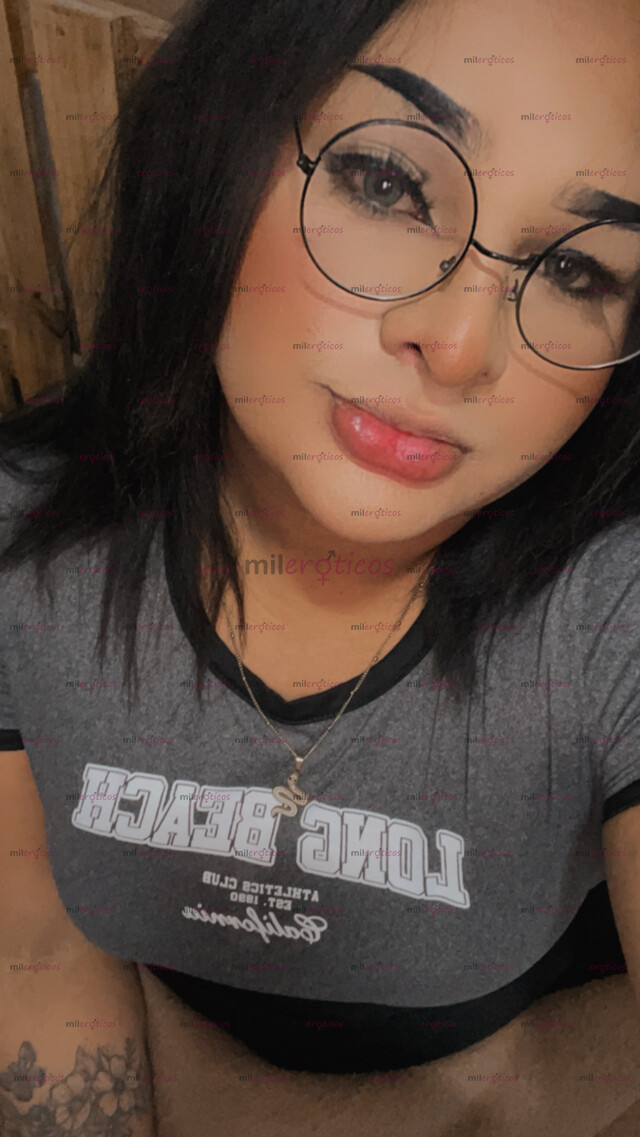 FOTOS DE DISPUESTA A CUMPLIR TUS DESEOS SEXUALES,SIN PRISAS Y EL ROL QUE MÁS TE GUSTE!