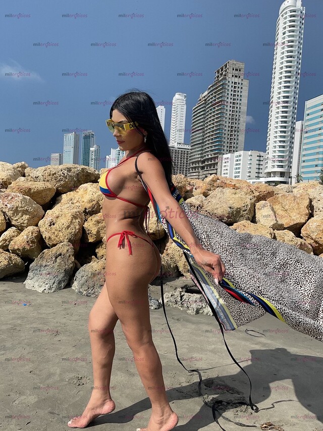 FOTOS DE CHANEL HERMOSA CHICA TRANS PARA HOMBRES SOLVENTES QUE SABEN ELEGIR