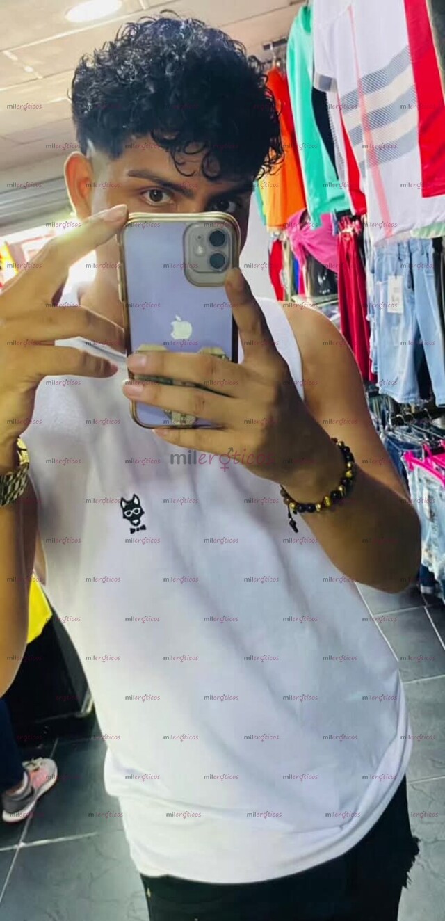 FOTOS DE MASAJES RELAJANTE DE PIE A CABEZA CON ACEITE