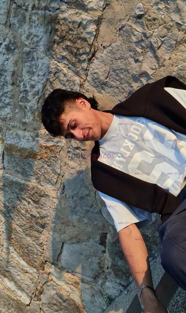 FOTOS DE UN CHICO SERIO, VARONIL, DISCRETO, DIVERTIDO. (PASIVO)