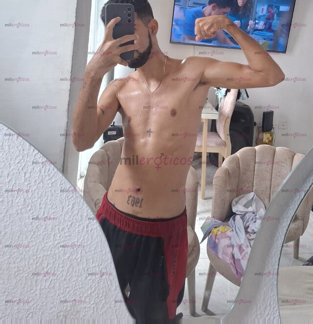 FOTOS DE FLAKO MORBOSO ARRECHO Y MUY CALIENTE SIN MIEDO A NADA
