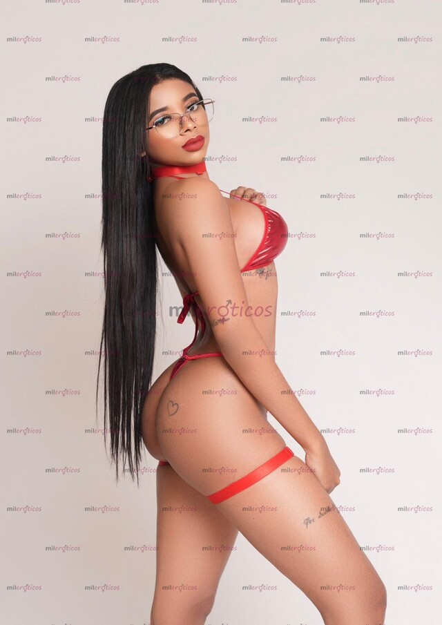 FOTOS DE SOY KENDAL COLOMBIANA LISTA PARA DARTE UN BUEN SERVICIO