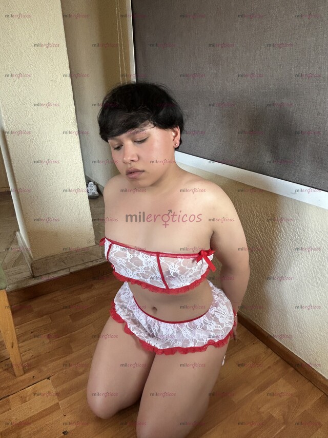 FOTOS DE NENA DE 18 AÑITOS MUY CACHONDA Y COMPLACIENTE CON RICO CARAMELO