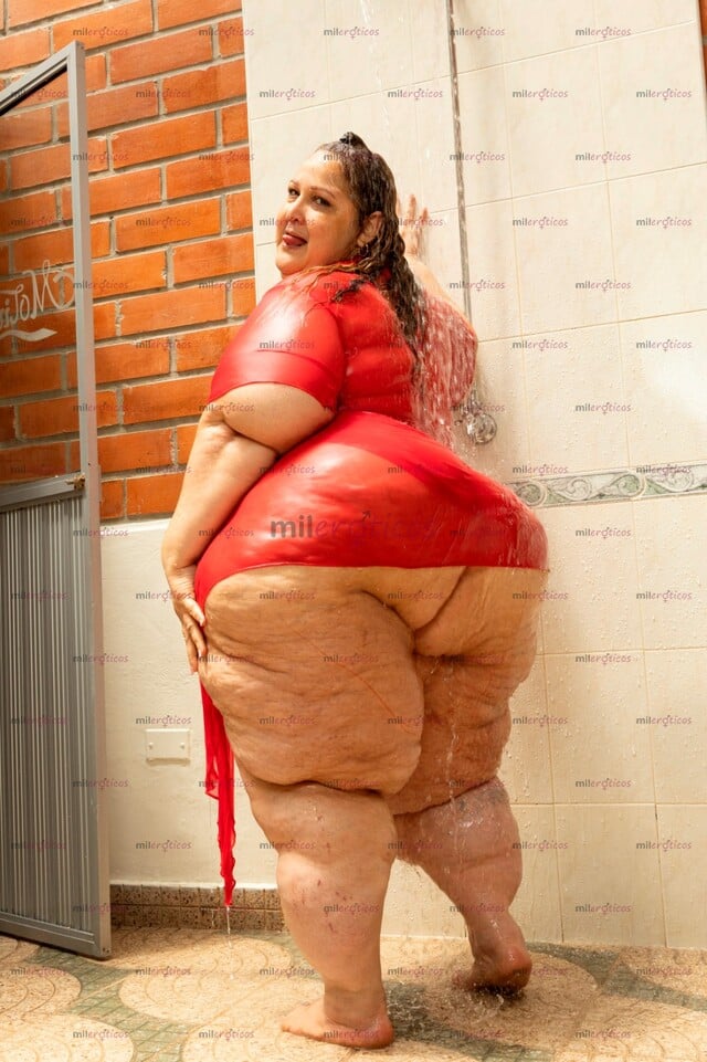 FOTOS DE TU GORDITA BBW LLEGANDO A BOGOTA PARA COMPLACER TE ESPERO