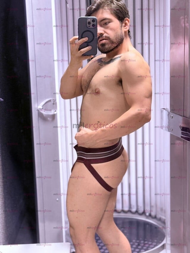 FOTOS DE GUAPO, MAMADO CON 21 CM DE VERGA PARA DESTROZAR TU CULITO!