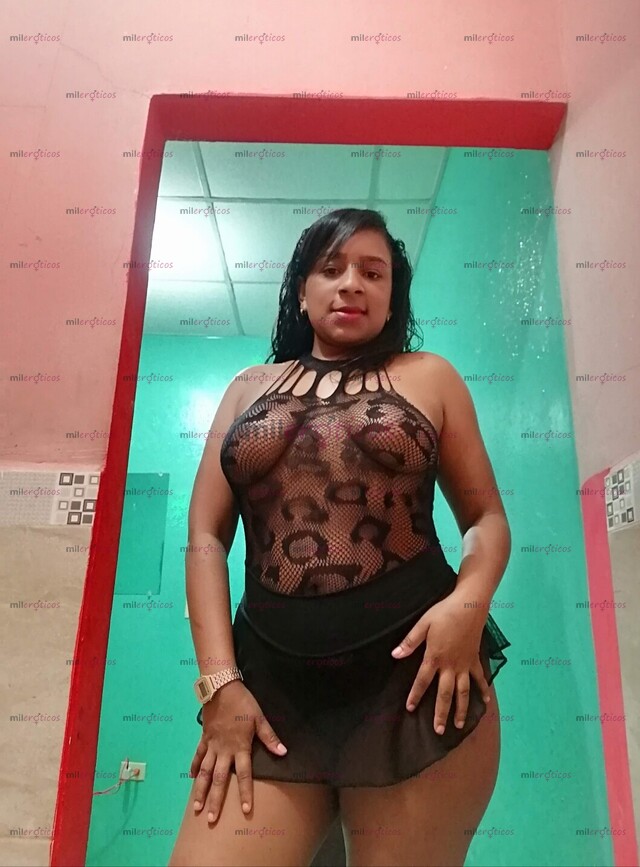 FOTOS DE MORENA EXÓTICA DISPUESTA A CUMPLIR TODAS TUS FANTASIAS