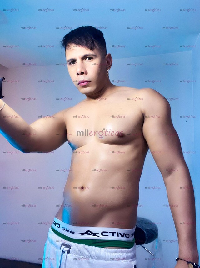 FOTOS DE SOLO PARA GENTE EXCLUSIVA DOTADO ACTIVO RESERVA TU CITA CÓN TIEMPO