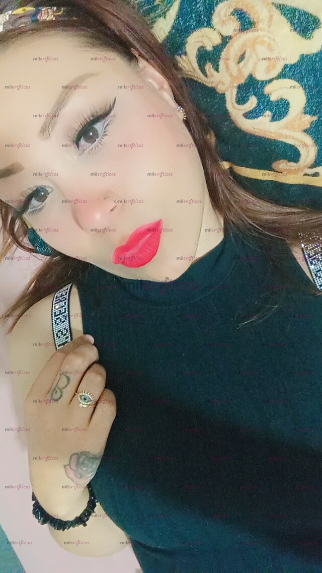 FOTOS DE MÍA HERMOSA MUÑECA DISPUESTA TODO 24 HRS