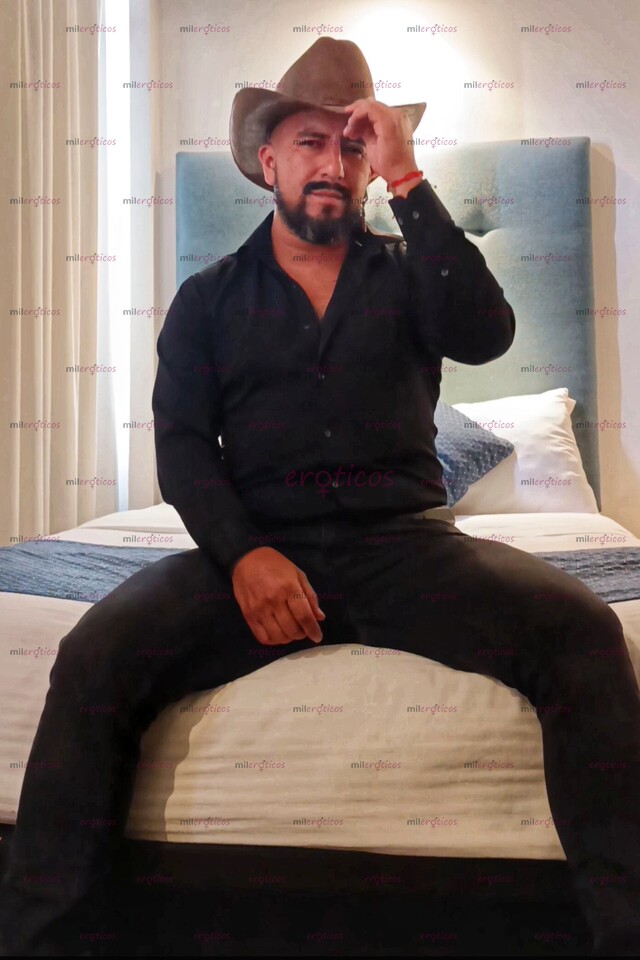 FOTOS DE MACHO ARDIENTE, APASIONADO Y COMPLACIENTE PARA ENCUENTRO ERÓTICO
