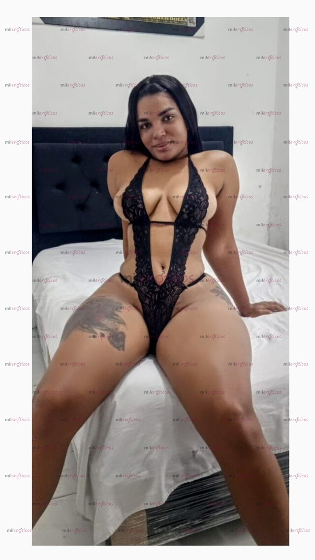 FOTOS DE V.BIEN PERRA ARRECHITA CON MI VAGINA MOJADITA ANSIOSA DE VERTE CORRER EN MI BOCA