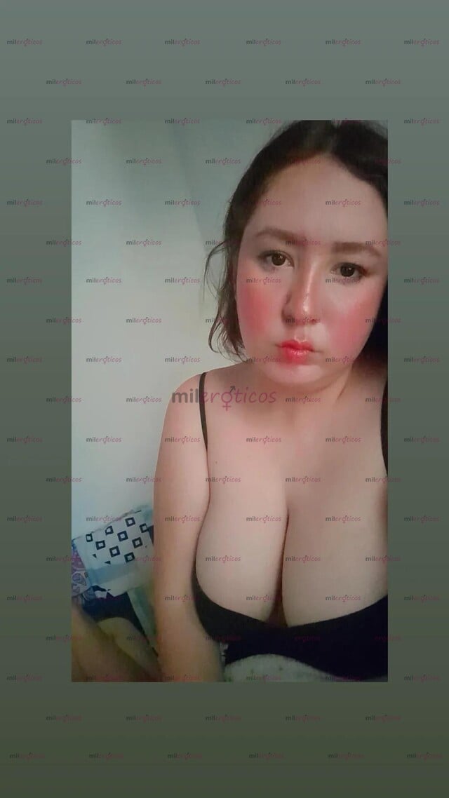 FOTOS DE JOVEN ACUERPADA VOLUNTUOSA SENOS GRANDES PIERNONA ATENTA TRAVIESA JUGETONA