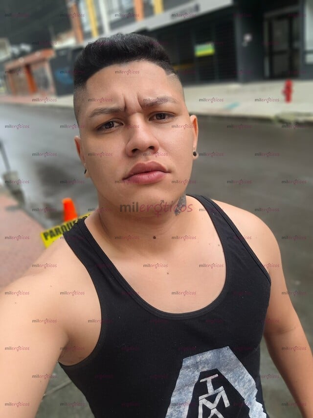 FOTOS DE NIÑO22AÑO MORBOSO CUERPO RICO CULO GRANDE DURITO MASAJES DESETRESANTE SUMISO