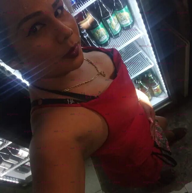 FOTOS DE NINFOMANA FIESTERA PARA HACERTE GOZAR AL MAXIMO