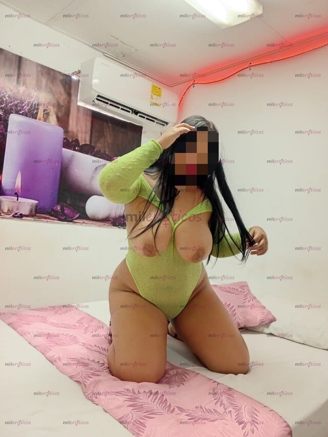 FOTOS DE FULL TETONA RICA INOLVIDABLES MOVIMIENTOS VEN Y DISFRUTA SOY ANDREA