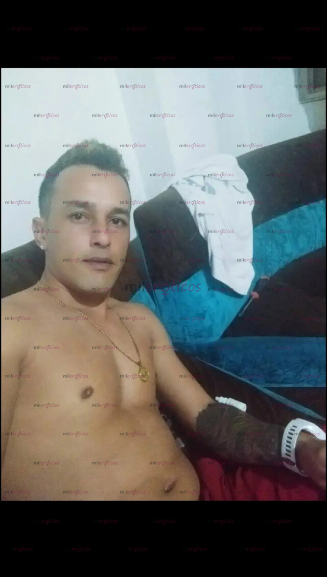 FOTOS DE CHICO DE JOVEN DOTADO MORENO MORBOSO Y COMPLACIENTE 100% ASEADO