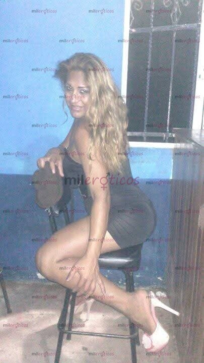 FOTOS DE RUBIA MORENA EDUCADA Y CON GANAS DE ASER REALIDAD TUS FANTASÍAS CON LA HERRAMIEN