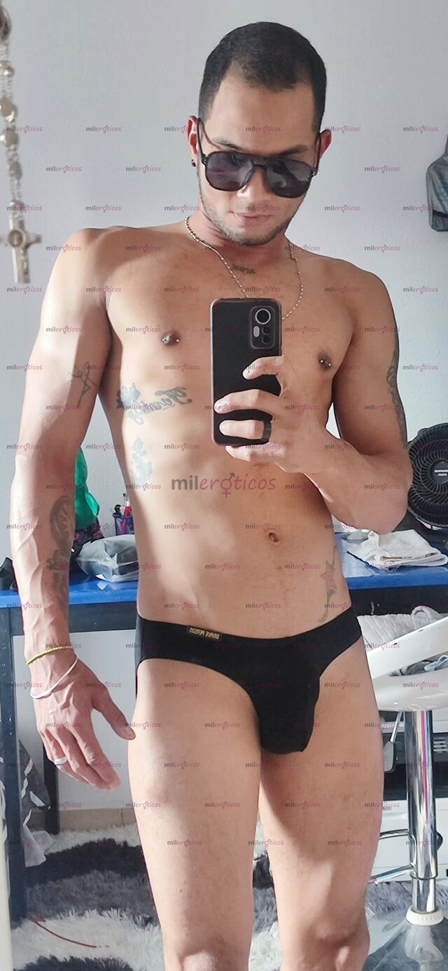 FOTOS DE SCORT LATINO 20 CM DE PLACER CONTÁCTAME POR WHATSAPP Y LA PASAREMOS RICO