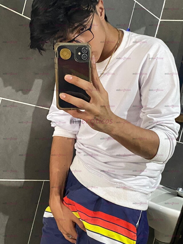 FOTOS DE CHICO ATRACTIVO VERGÓN ADICTO AL SEXO DE PASO