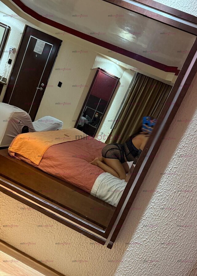 FOTOS DE 19 AÑITOS TIERNITA CALIENTE APRETADITA ESTOY MUY EXTRECHITA NALGAS PARADITAS