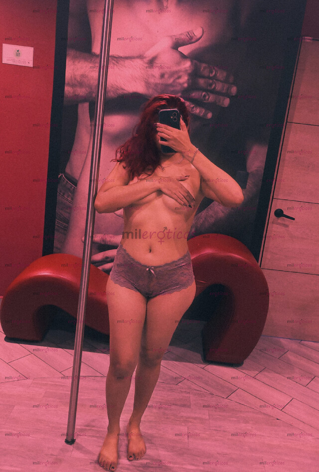 FOTOS DE ANYA. 26 AÑOS. CON GANAS DE PASARLA RICO Y DIVERTIRNOS.