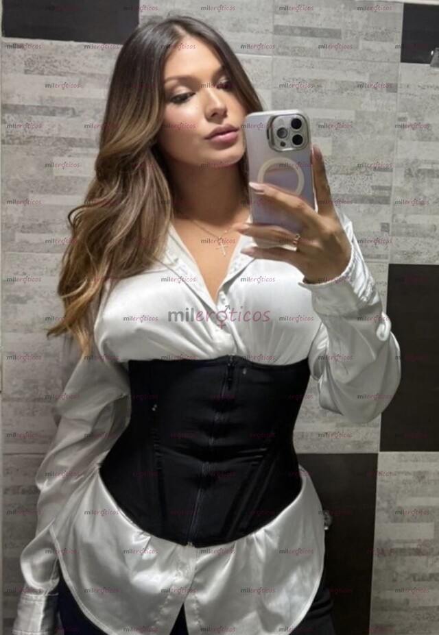 FOTOS DE CHICA EXCLUSIVA CALIENTE DE BUENA POLLA Y DE CULITO APRETADO. PARA PRINCIPIANTES