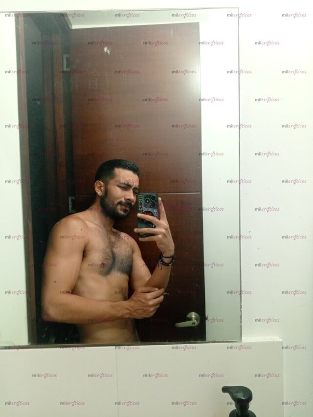 FOTOS DE JOVEN VARONIL Y MASCULINO MORBOSO VERSATIL VERGON PARA COMPLACERTE
