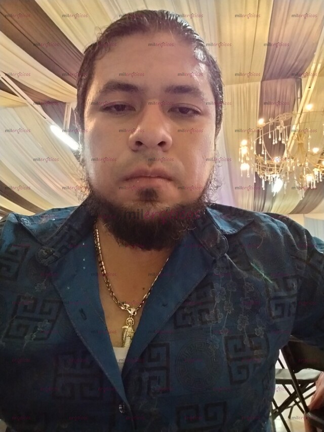 FOTOS DE SOY UN CHAVO DE 29 AÑOS MUY CACHONDO MANDA WHATSAPP Y COMPRUEVA