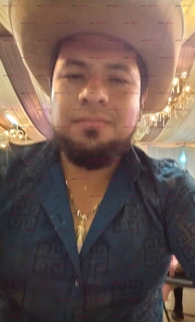 FOTOS DE SOY UN CHAVO DE 29 AÑOS MUY CACHONDO MANDA WHATSAPP Y COMPRUEVA