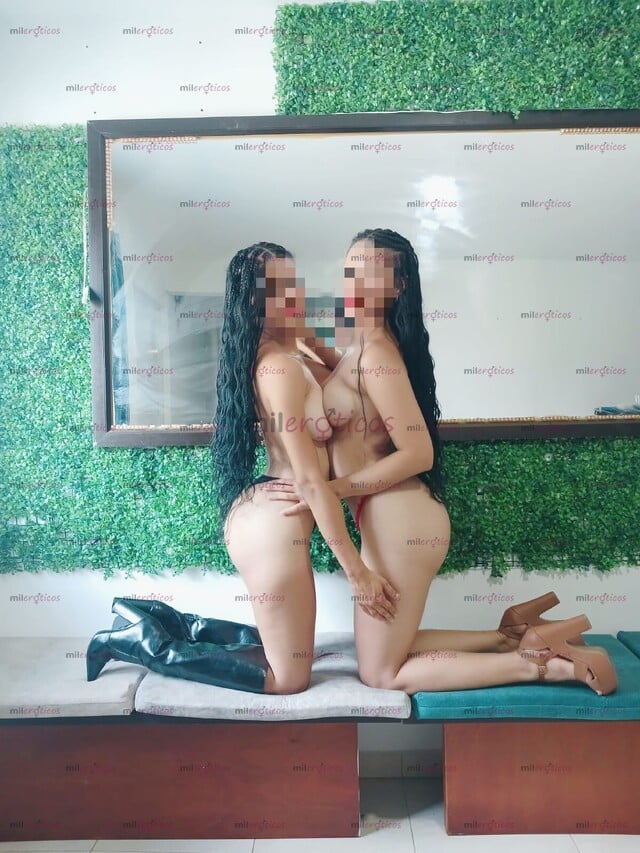 FOTOS DE TRIO CON DOS PERRAS BIEN CALIENTES ORAL VAGINAL Y ANAL MAS SHOW LESBICO..