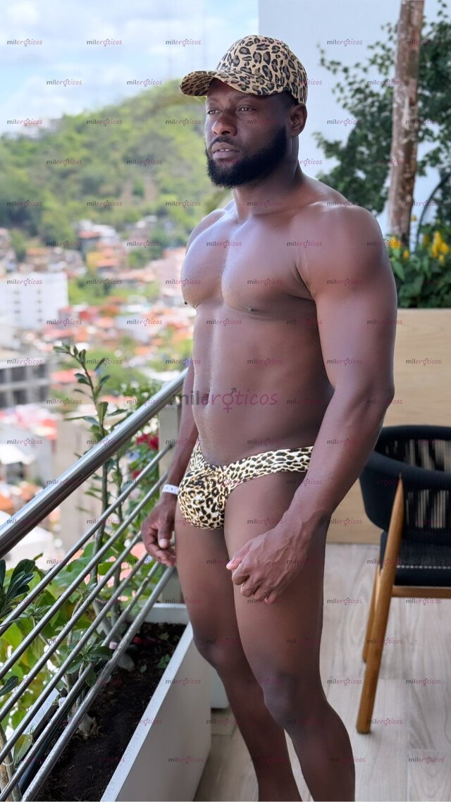 FOTOS DE NEGRO DESTROZA CULEO 24 CM BIEN MACHO CON LUGAR MORBOS ROMPE CULOS