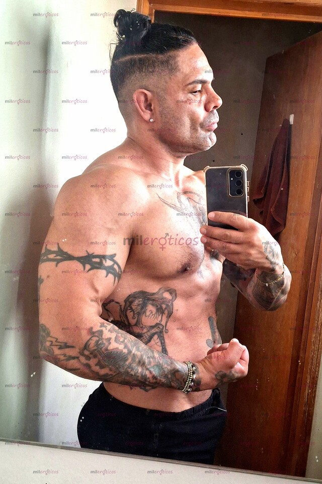 FOTOS DE HOMBRE MACHO FORNIDO VERGOTA DE MAMADO ACTIVO