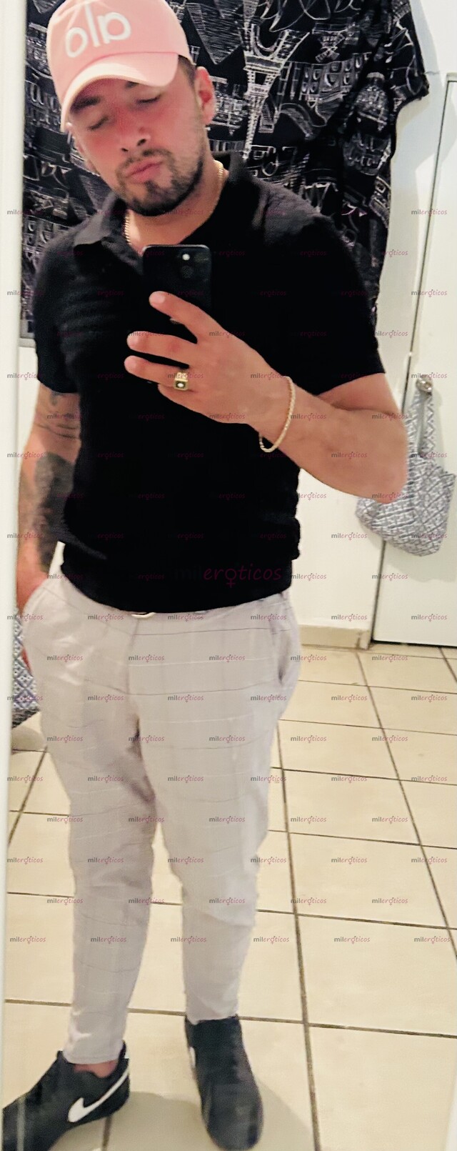 FOTOS DE SUPER MASCULINO Y DISCRETO VARONIL MUY DOMINANTE PASEMOS SÚPER AGRADABLE