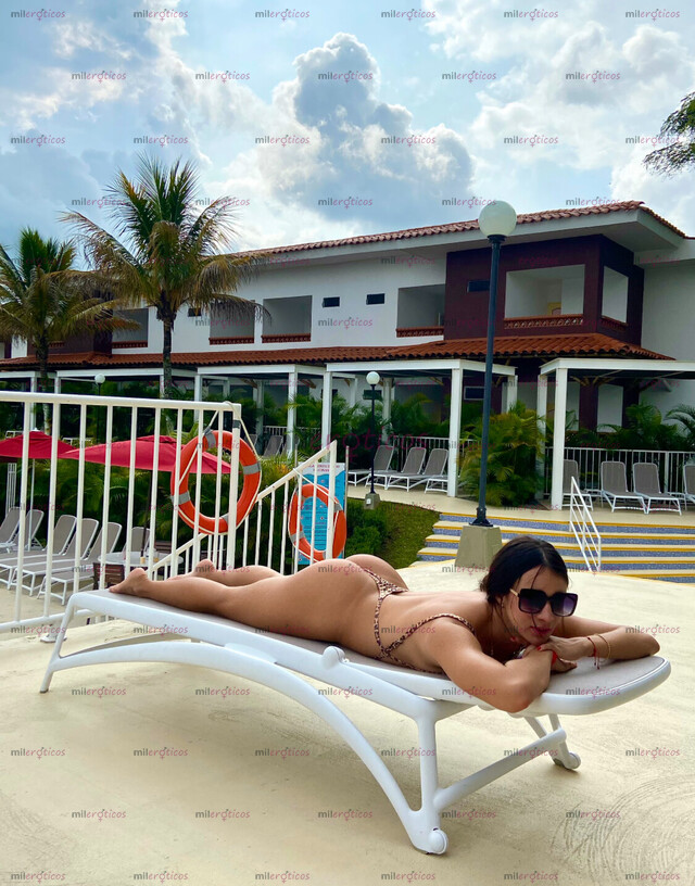 FOTOS DE ATRACTIVA Y ELEGANTE, CHICA INDEPENDIENTE DISPONIBLE EN CALI